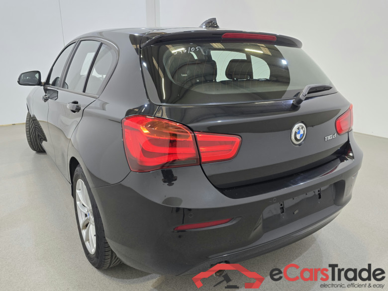 BMW 116d LED-Xenon Navi KeylessGo Klima PDC ... #6