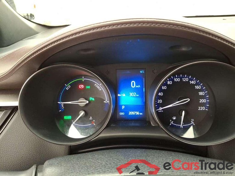 TOYOTA C-HR 1.8 Hybrid Executive CVT #4