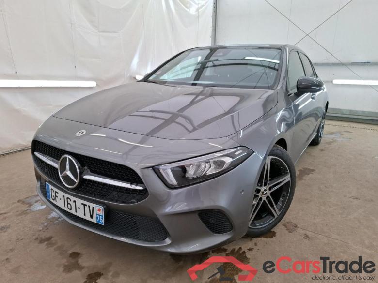 Mercedes A 200 Progressive Line 7G-DCT MERCEDES-BENZ Classe A Compact / 2018 / 5P / Berline A 200 Progressive Line 7G-DCT