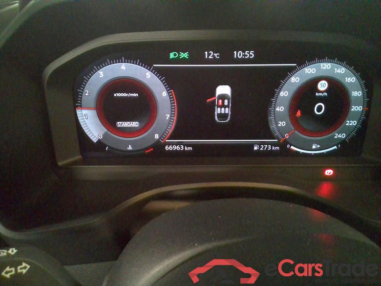 QASHQAI MY22 Mild-Hybrid 140 MT 2WD N-connecta  Design Pack   Cold Pack  Easy Pack        #6