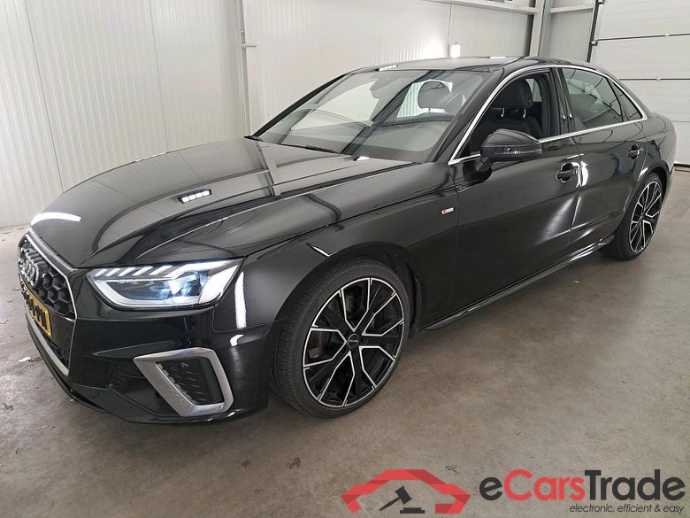 Audi A4 Limousine '19 Audi A4 Limousine 35 TFSI S tronic Launch edition Sport 4d #1