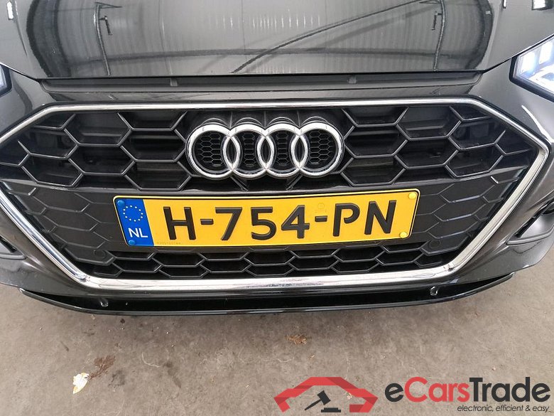 Audi A4 Limousine '19 Audi A4 Limousine 35 TFSI S tronic Launch edition Sport 4d #5