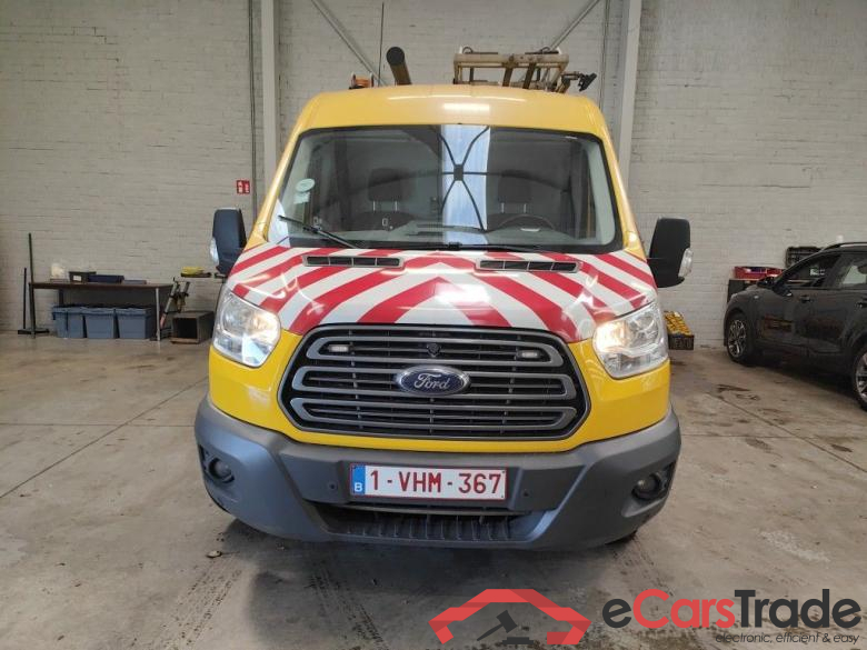 Ford Transit 350M 2.0TD 130pk 96kW M6 Trend 4d