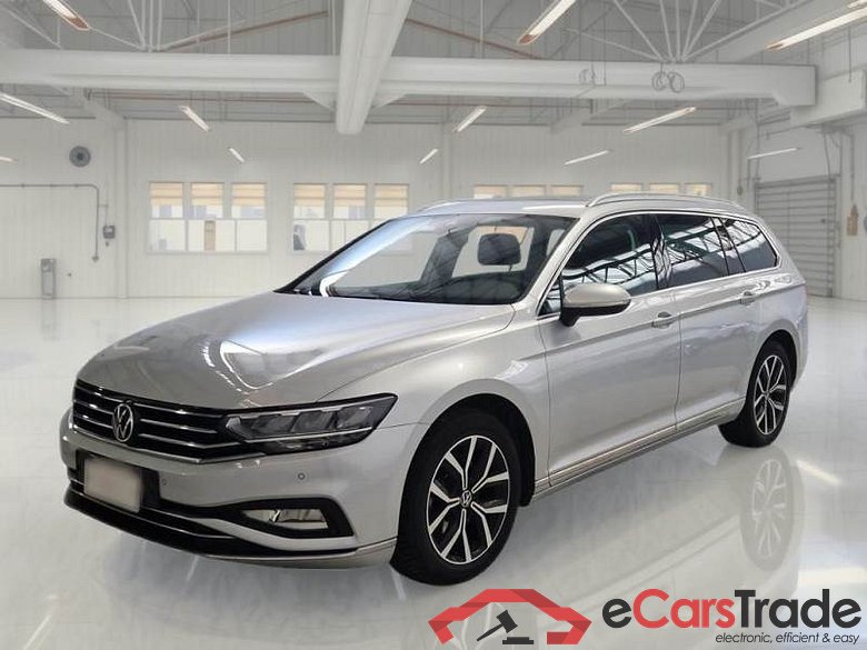 Volkswagen 1 VOLKSWAGEN PASSAT / 2019 / 5P / STATION WAGON VAR.2.0TDI SCR 140KW EXEC.BMT DSG #1