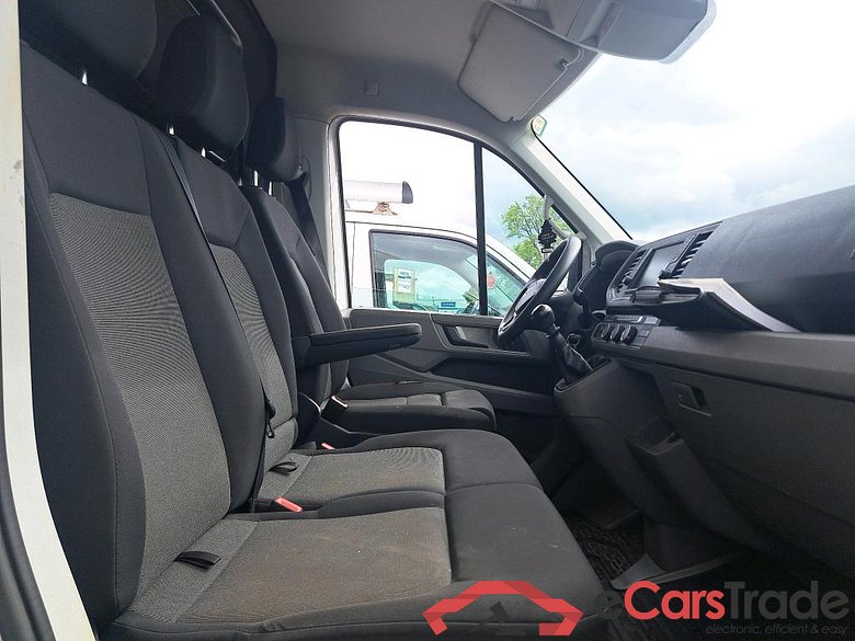 Volkswagen 2.0 TDI 140 35 L4H3 Business Line Crafter Fourgon Fourgon 35 lang mit Hochdach FWD 2.0 140CV BVM6 #6