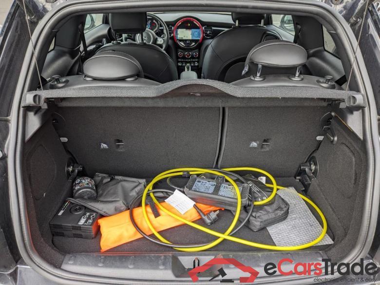 COOPER ELECTRIQUE 11DJ F56 BEV WIP #6