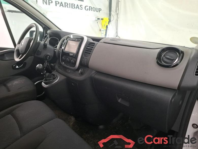 Renault FG GCFL1H1 1200 dCi95 Stop&Start E6 RENAULT Trafic VU 4p Fourgon FG GCFL1H1 1200 dCi95 Stop&Start E6 #5