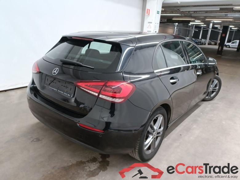 Mercedes-Benz A-Klasse A 180 d DCT Launch Edition 5d #5