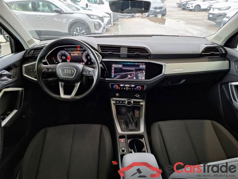 Audi 92 AUDI Q3 / 2018 / 5P / SUV 35 TDI S TRONIC S LINE EDITION #3