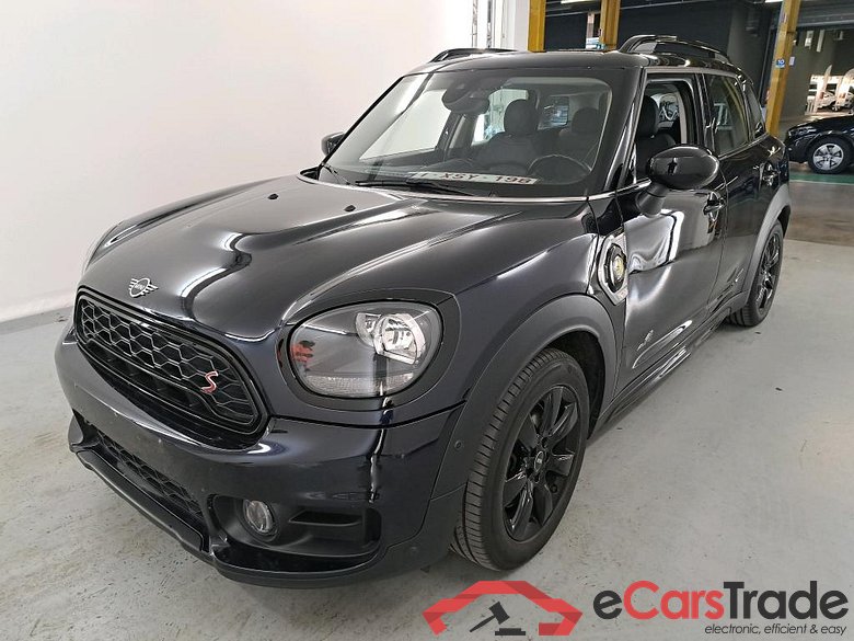 MINI MINI COUNTRYMAN - 2017 1.5A PHEV Cooper SE ALL4 (EU6d-T.) Plug-In Hybrid Big Business