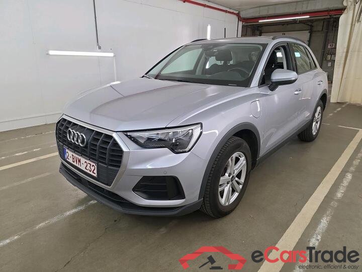 Audi Q3 Q3 45 TFSI e S tronic (PHEV) 180kW/245pk  5D/P Auto-6 #1