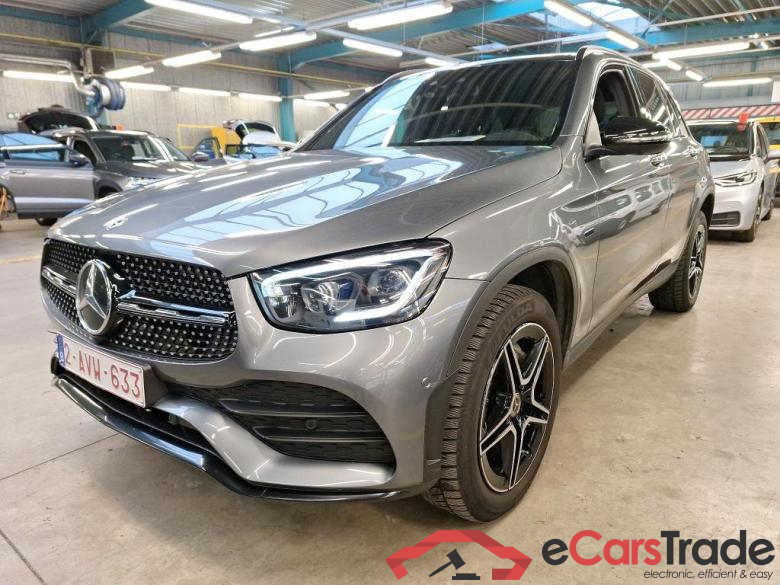 MERCEDES-BENZ GLC 2.0 GLC 300 DE 4MATIC 4WD BUS SOL AUTO