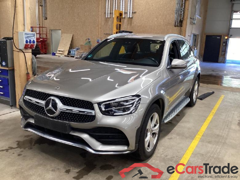 Mercedes GLC ´15 GLC -Klasse GLC 220 d 4Matic (253.915)AMG AMG Line 143KW AT9 E6d