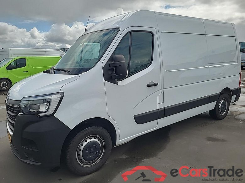 RENAULT Master GB L2H2 T35 dCi 135 comfort EU6DF FWD 4D 99kW