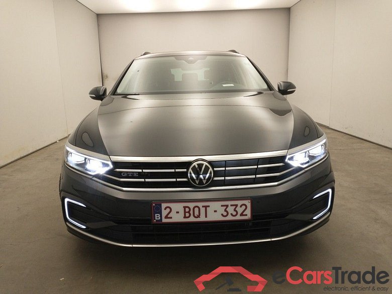 Volkswagen Passat Variant 1.4 TSI DSG6 GTE Business 5d #1