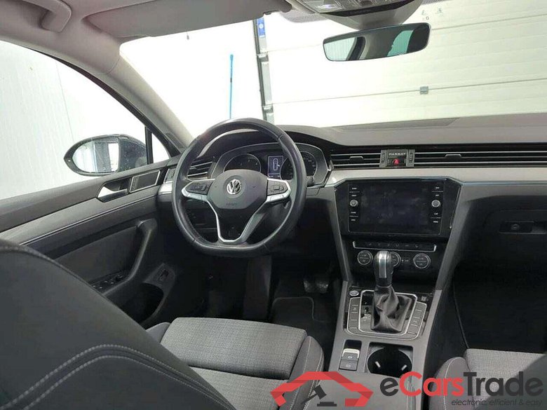 VOLKSWAGEN Passat Variant 1.6 TDI Comf. Bns #3
