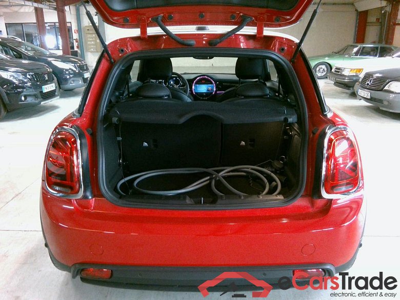 COOPER ELECTRIQUE 11DJ F56 BEV  WIP #6