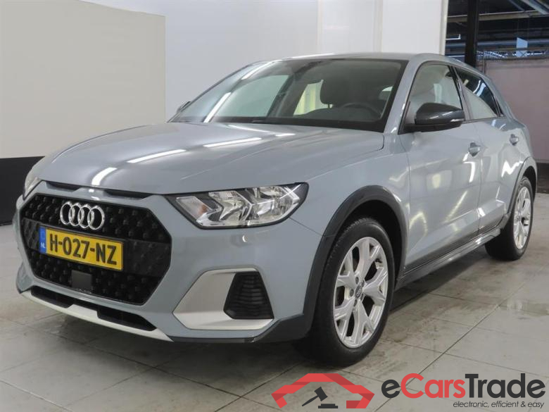 AUDI A1 citycarver 30 TFSI epic