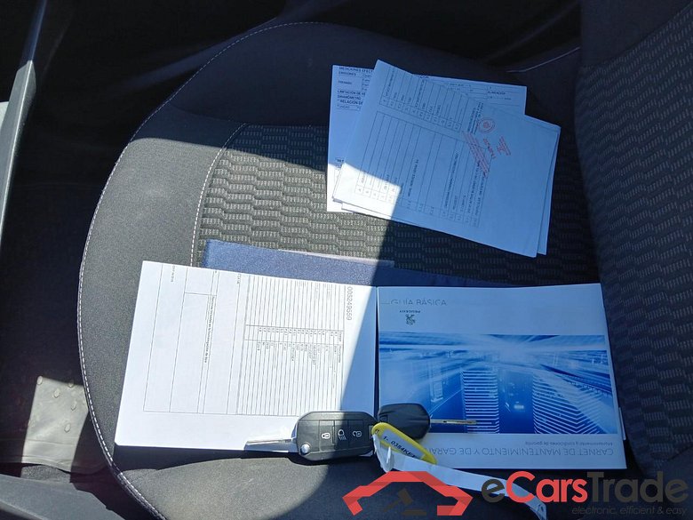 Peugeot 5P ACTIVE 1.6 BlueHDi 100 208 Active 1.6 HDi 100CV MT5 E6 #4