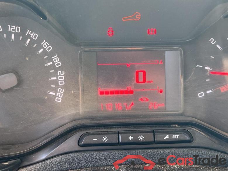 Citroen Talla M BlueHDi 100 CONTROL Berlingo Furgón Control M 1.5 100CV #5