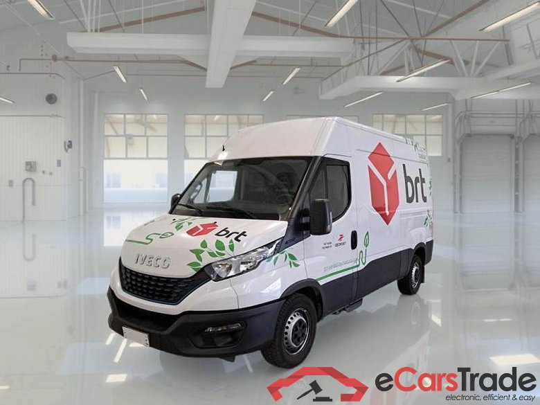 Iveco 416 IVECO DAILY / 2019 / 4P / FURGONE 35S14NV 3520 H2 BLUE P. #1