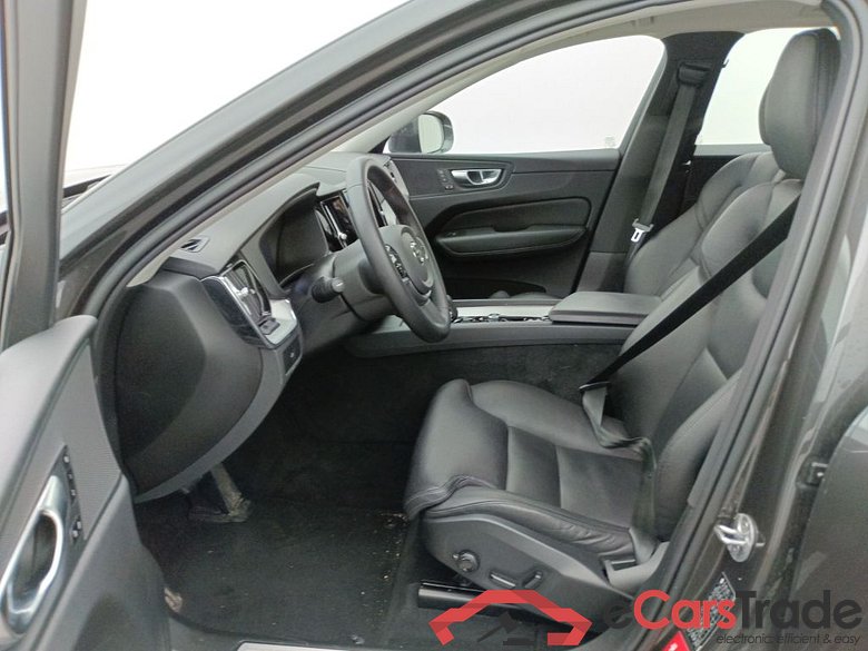 VOLVO XC60 DIESEL - 2021 2.0 B4 MHEV AWD Plus Bright 5d #6