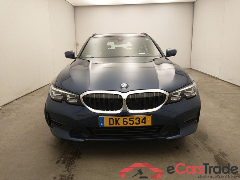 BMW 3 TOURING DIESEL - 2019 318 dA MHD 150 AdBlue 5d