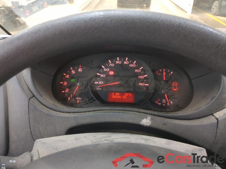 Renault FG GCf Trac F3500 L1H2 Energy dCi 145 E6 Master Fourgon L1H2 3 5 (HD) Grand Confort dCi 145CV BVM6 E6 #6