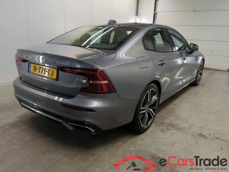 VOLVO S60 2.0 T4 R-Design #2