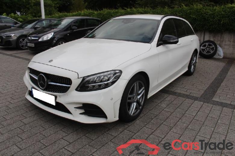 Mercedes C-Klasse T-Mod.-alt C -Klasse T-Modell C 300 d T (205.218)AMG 2.0 AMG Line 180KW AT9 E6d #1