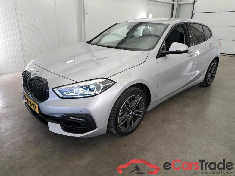 BMW 1 Serie '19 BMW 1 Serie 118iA 5d #1