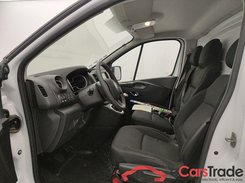 Renault Trafic L2H1 dCi 120 Grand Confort 2.9T 4d #6