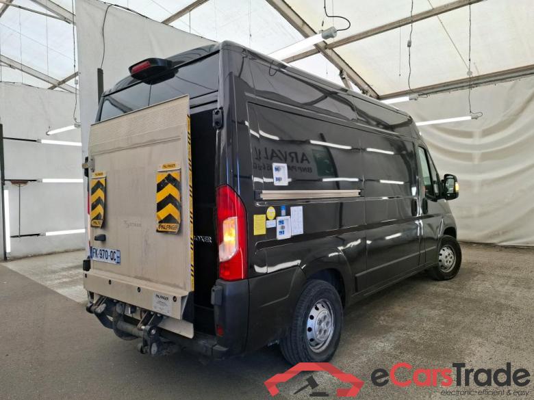 Peugeot BLUEHDI 160 S&S PREMIUM PA 335 L2H2 PEUGEOT Boxer VU 4p Fourgon BLUEHDI 160 S&S PREMIUM PA 335 L2H2 #3