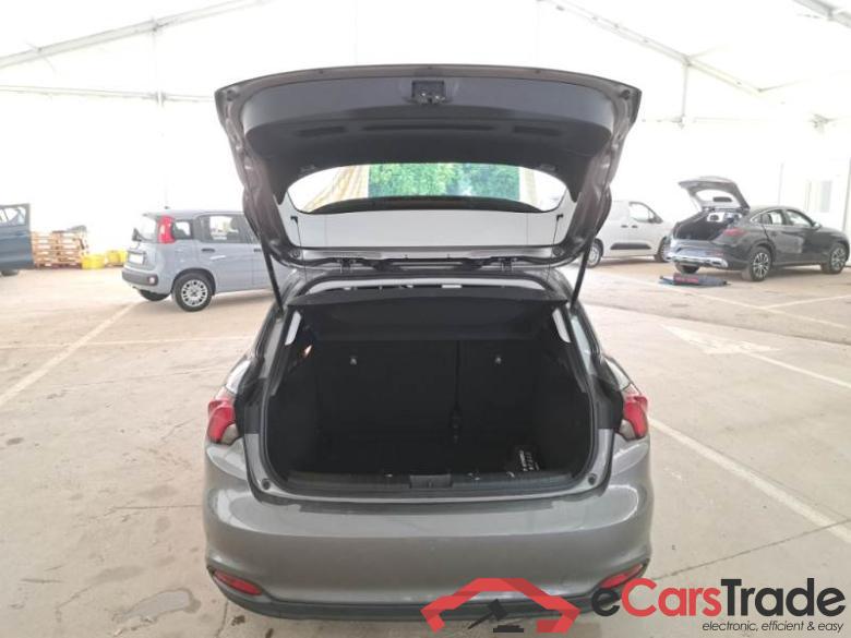 Fiat 55 FIAT TIPO / 2015 / 5P / BERLINA 1.6 MJT 120CV 6M SeS BUSINESS #5