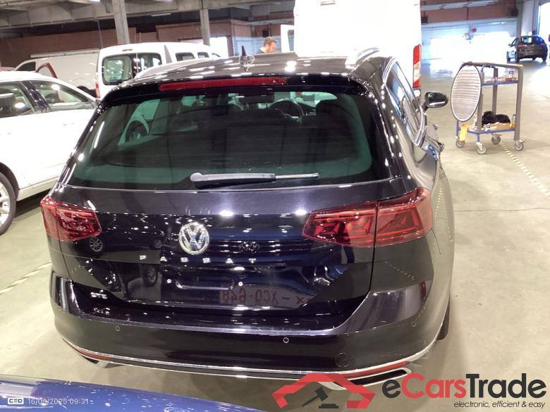 VOLKSWAGEN PASSAT VARIANT GTE - 2020 1.4 TSI PHEV GTE Business DSG #5