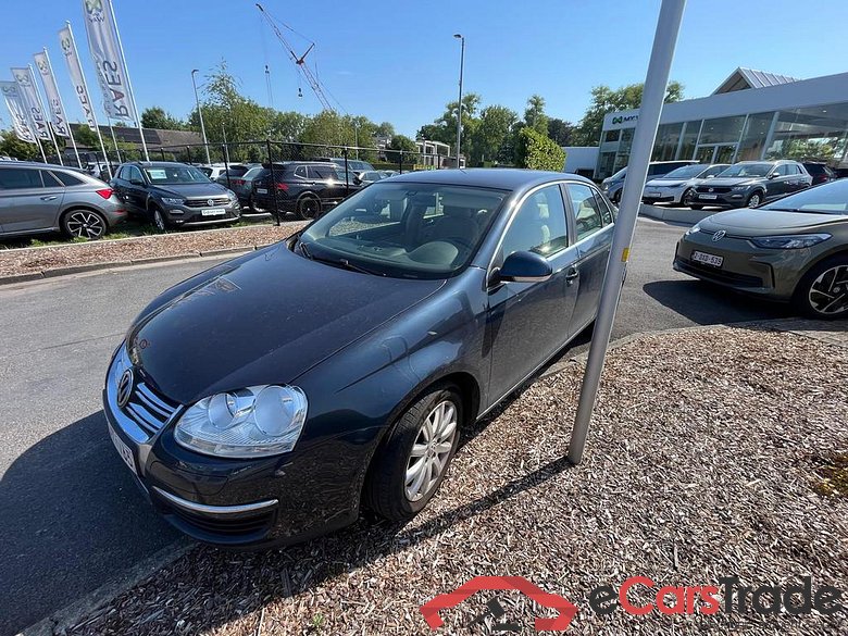 VOLKSWAGEN Jetta COMF TDI 105CV/PK 5V