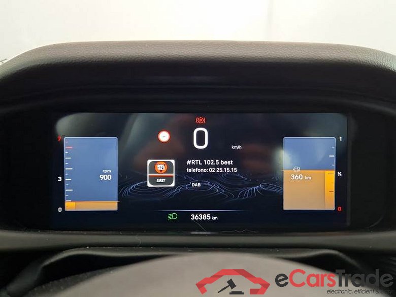 Jeep 6 JEEP AVENGER / 2022 / 5P / SUV 1.2 TURBO ALTITUDE #4