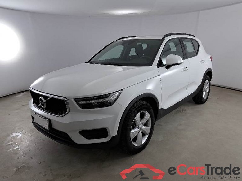 VOLVO XC40 / 2017 / 5P / SUV D3 MOMENTUM CORE