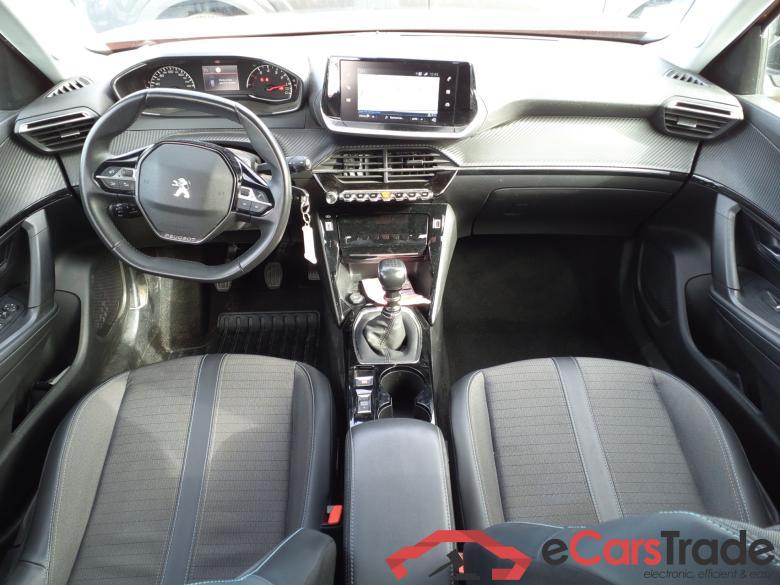 PEUGEOT 2008 1.2 PureTech 100 S&S Allure BVM #4 PEUGEOT 2008 1.2 PureTech 100 S&S Allure BVM #4