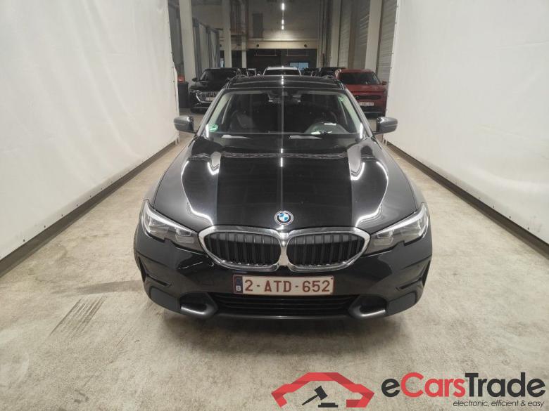 BMW 3 Reeks Touring 318dA (110 kW) 5d #5