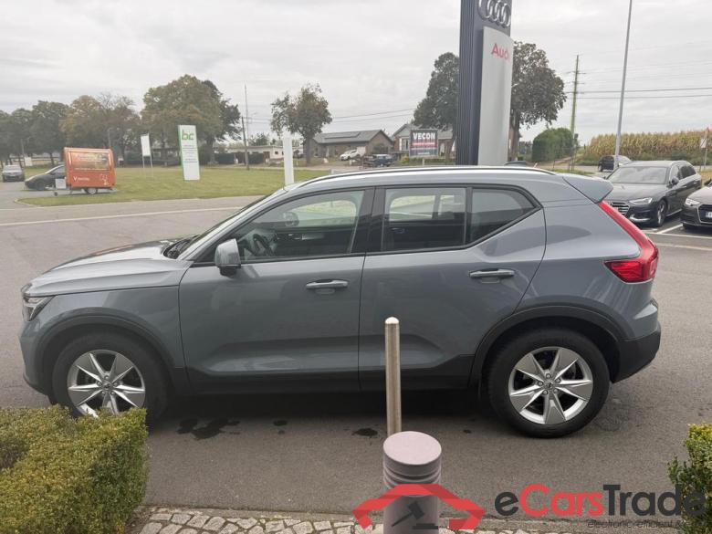 VOLVO XC40 1.5 T2 Core Geartronic #1