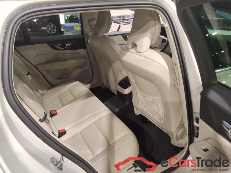 VOLVO V60 - 2018 2.0 T8 AWD PHEV Inscription Geartronic #5