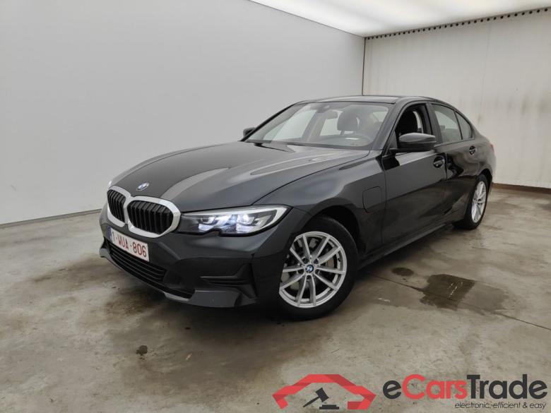 BMW 3 Reeks Berline 330e (135 kW) 4d #1