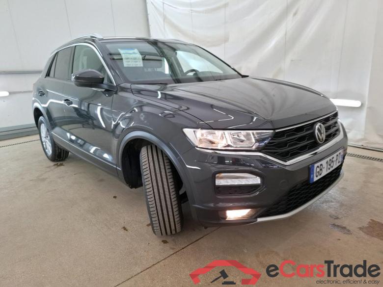 VOLKSWAGEN T-Roc / 2017 / 5P / SUV 1.0 TSI 110 LOUNGE BUSINESS #4 VOLKSWAGEN T-Roc / 2017 / 5P / SUV 1.0 TSI 110 LOUNGE BUSINESS #4