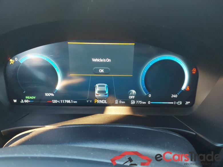 FORD Kuga 2.5 243CV Automático    ST-LINE X #4