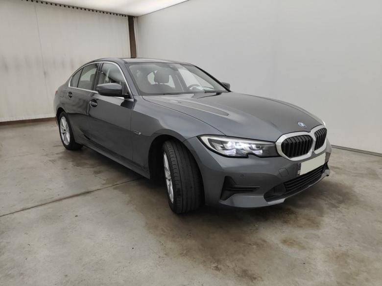 BMW 320e Plug-In Hybrid Aut. LED-Xenon LC-Pro Navi KeylessGo Klima PDC ... #2