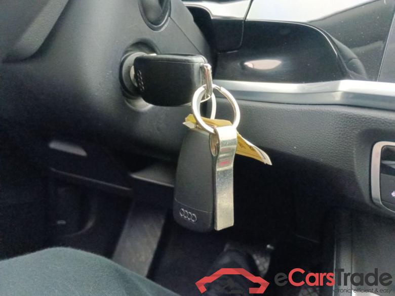 AUDI Q3 DIESEL - 2019 35 TDi 150hp Advanced S tronic (EU6AP) 5d #4 AUDI Q3 DIESEL - 2019 35 TDi 150hp Advanced S tronic (EU6AP) 5d #4