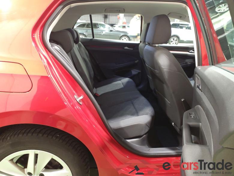 VOLKSWAGEN GOLF VIII 1.0 TSI Life OPF #5 VOLKSWAGEN GOLF VIII 1.0 TSI Life OPF #5