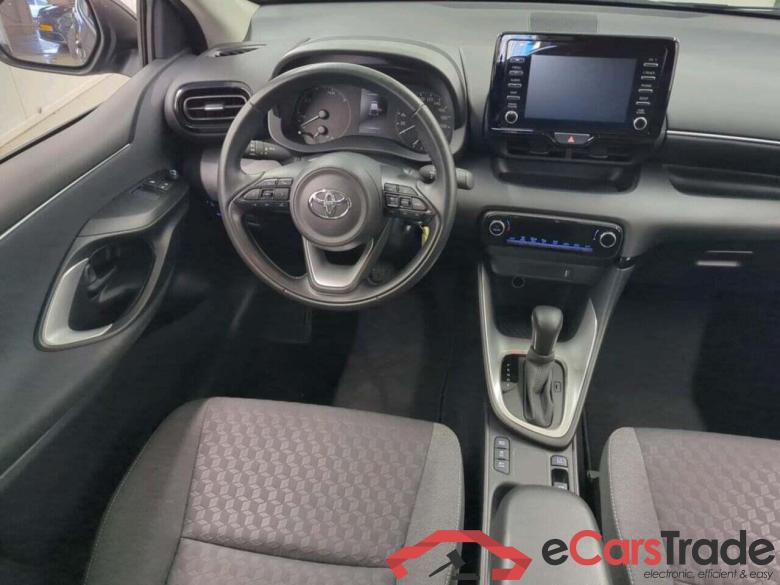 TOYOTA Yaris 1.5 Hyb. Active #3