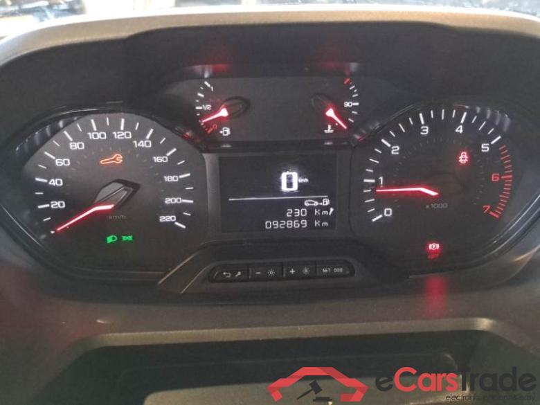 PEUGEOT PARTNER / 2018 / 4P / VETT. FURGONATA L2 BLUEHDI 100CV PREMIUM #4